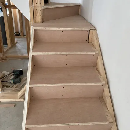 18mm blockboard used in staircase tread substrate construction showing structural application