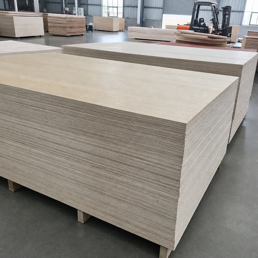 Moisture resistant plywood panels stacked at QDPlywood factory in Xuzhou, China