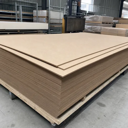 HDF MDF board thin gauge panels — 800–900 kg/m³ for flooring and door skin applications